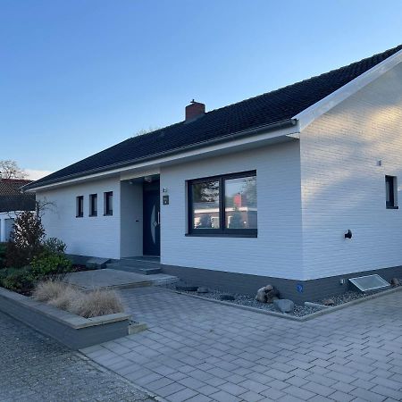 Ferien Bungalow Ennens Rhauderfehn Екстер'єр фото