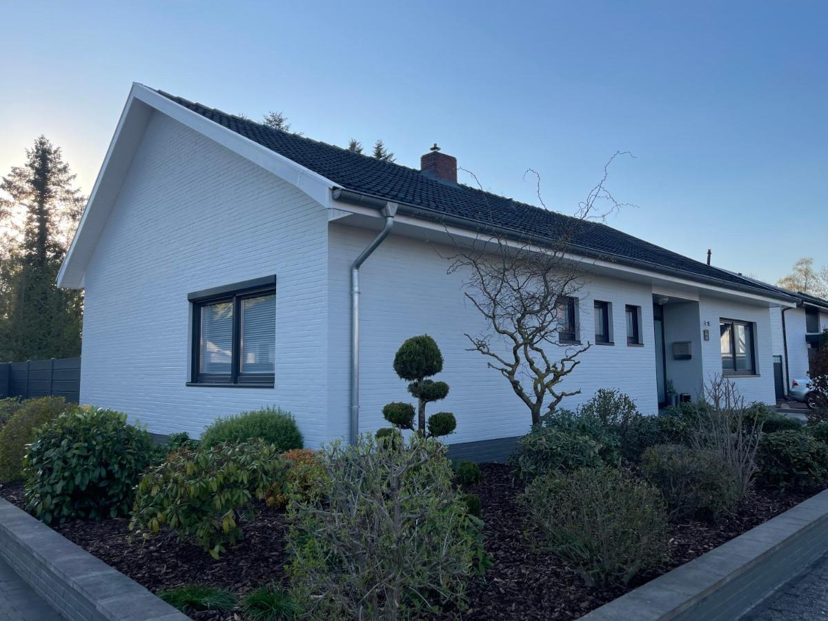 Ferien Bungalow Ennens Rhauderfehn Екстер'єр фото