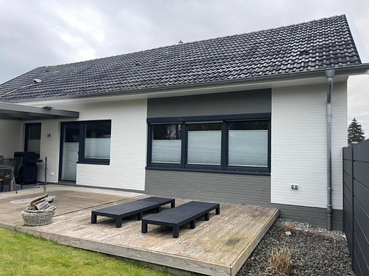 Ferien Bungalow Ennens Rhauderfehn Екстер'єр фото